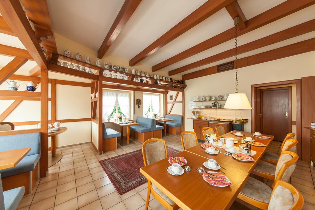 Hotel Zum Kaffeekaennchen Нордерштедт Экстерьер фото