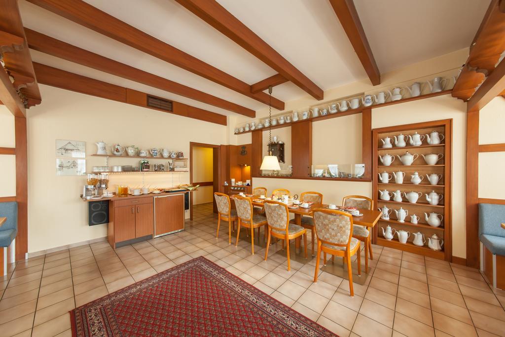 Hotel Zum Kaffeekaennchen Нордерштедт Экстерьер фото
